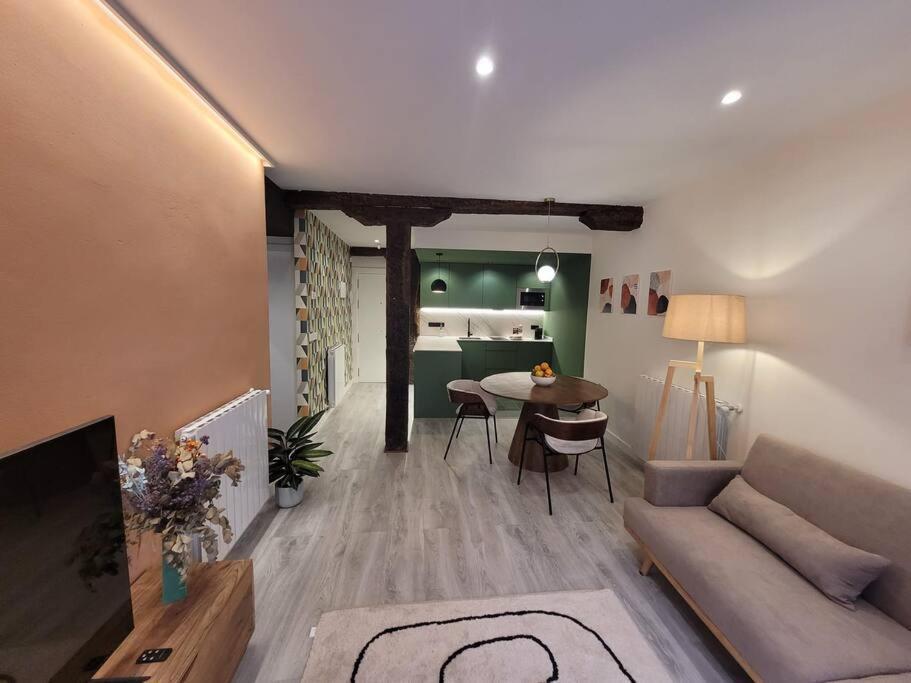 Piso Boutique A Un Minuto Del Casco Viejo Apartamento Bilbau Exterior foto